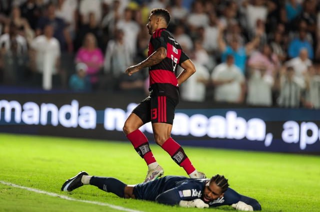 DOMINGO: Onde assistir Flamengo x Fluminense, Palmeiras x Corinthians e muito mais (11/10/2026)