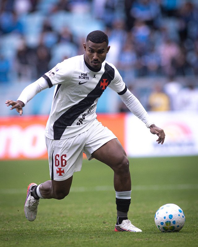 SÁBADO: Onde assistir Vasco x Remo, São Paulo x Vitória e muito mais (10/10/2026)